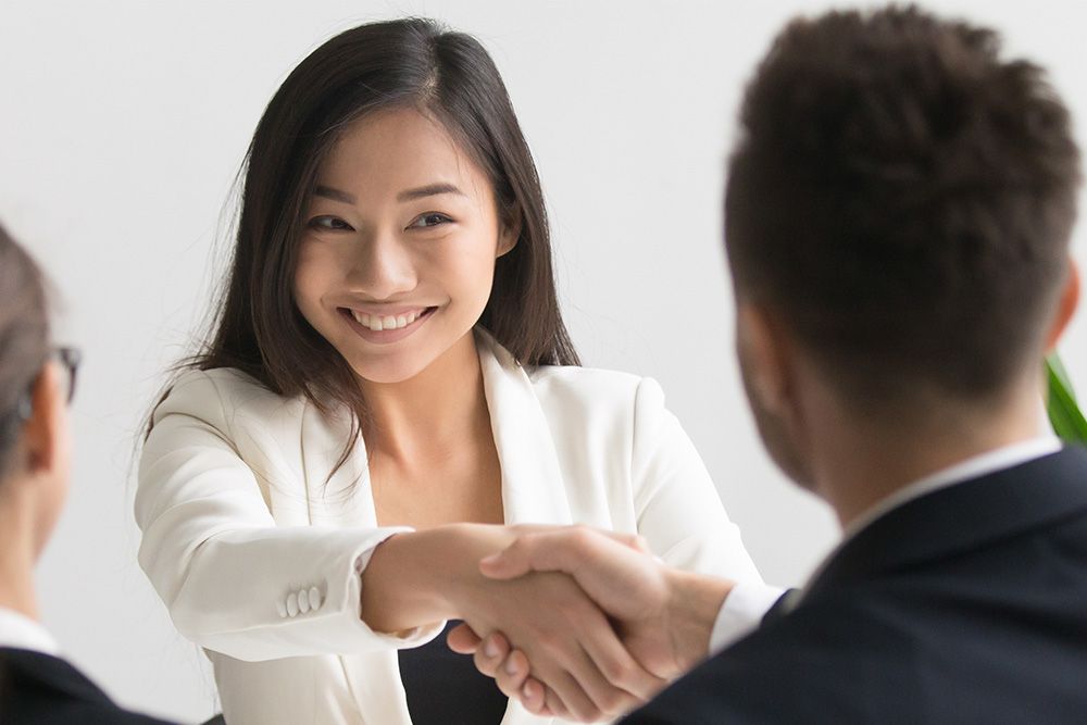 A Woman's Guide to Negotiation - Her New Standard