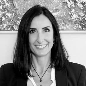 Francesca Danzi Headshot - HNS Executive Coach